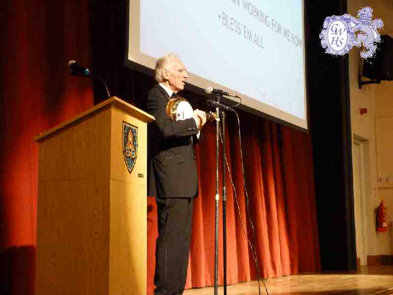 29-557 Wigston Remembers Abington Academy Oct 2015 Derrick Pearce Banjo Des